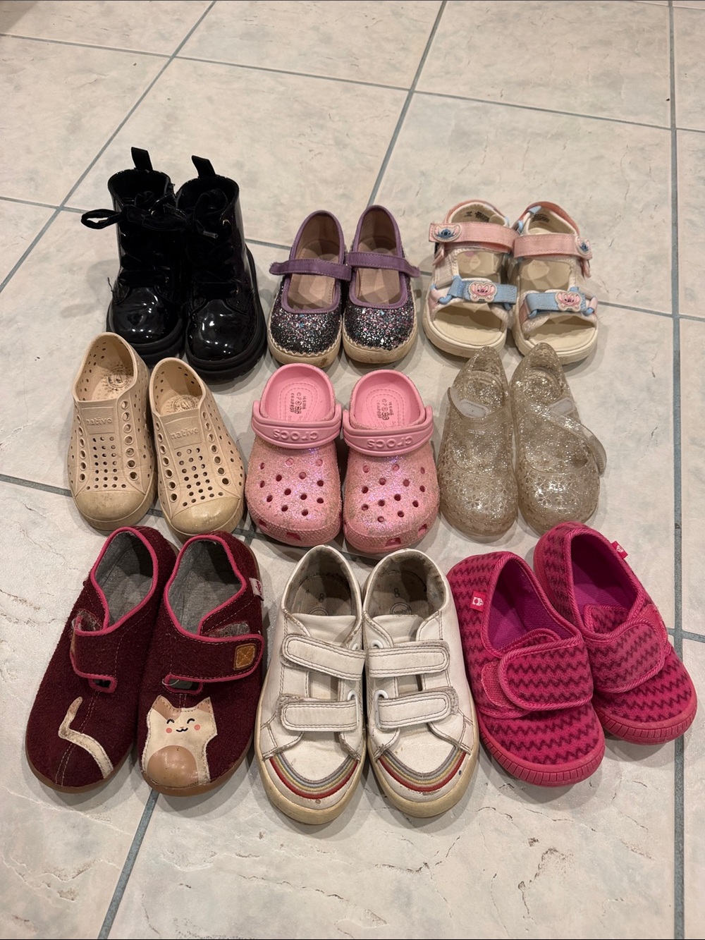 8T and 9T lot of girls shoes!